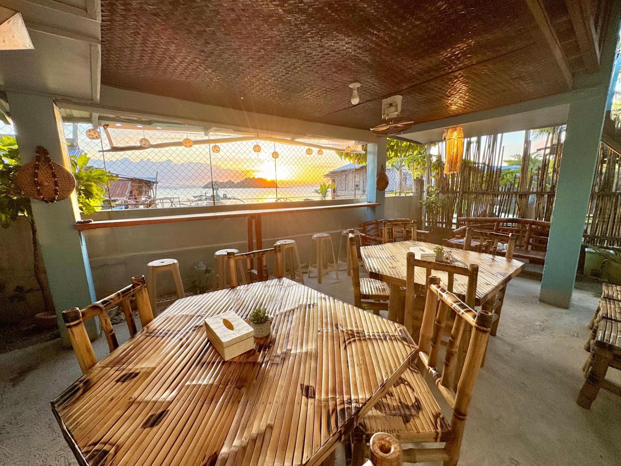 Seaside Blue Inn Сан Висенте Екстериор снимка
